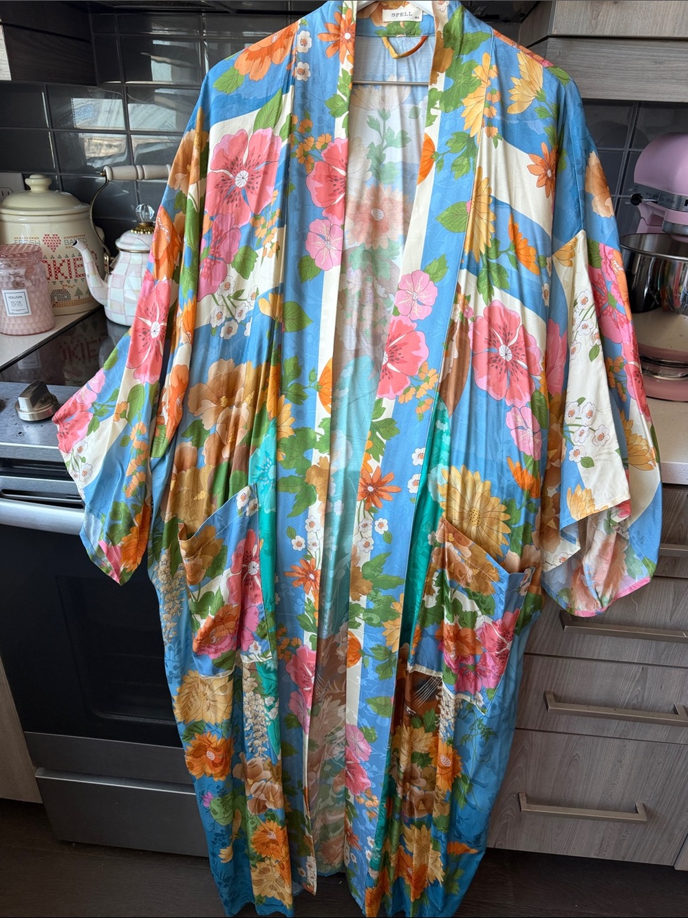 SPELL Carrie Robe - Picture 12 of 12